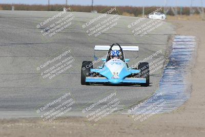 media/Nov-16-2024-CalClub SCCA (Sat) [[641f3b2761]]/Group 2/Race (Outside Grapevine)/